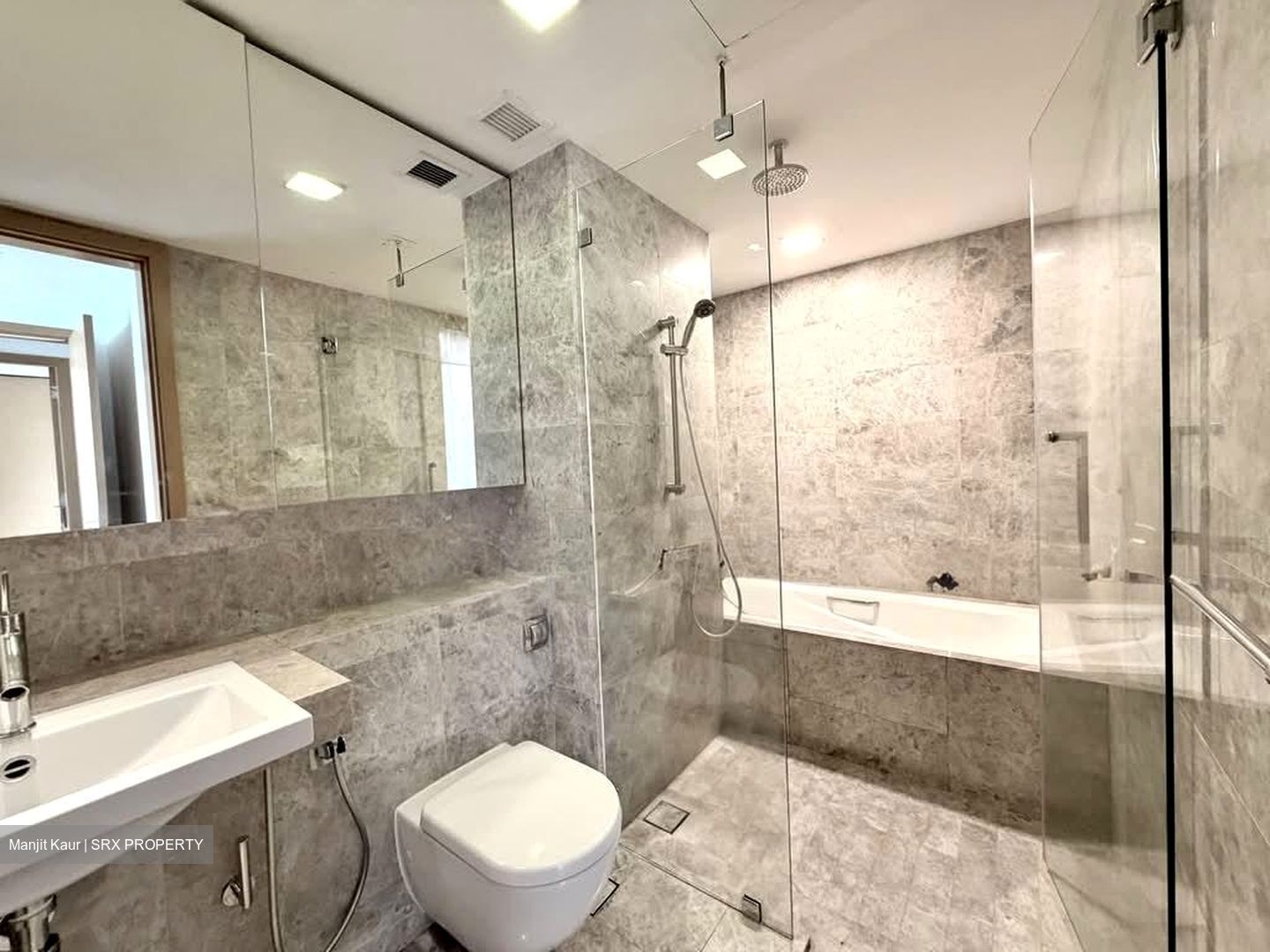 One Shenton (D1), Apartment #581233251